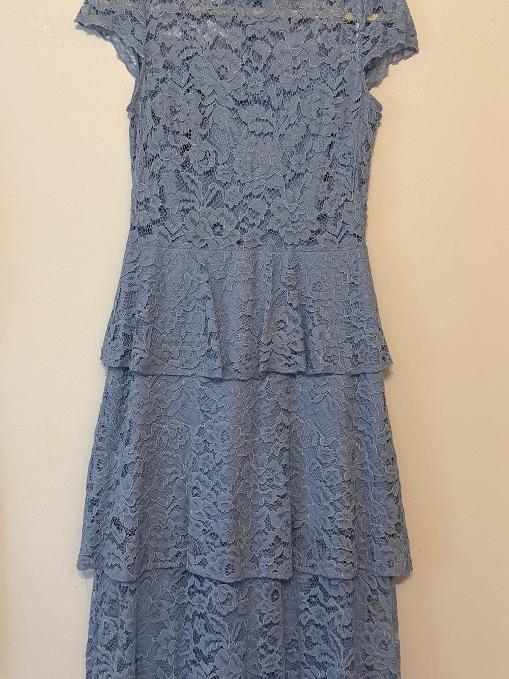 Lauren Ralph Lauren Size 8 Powder Blue Floral Lace Tiered Peplum Dress